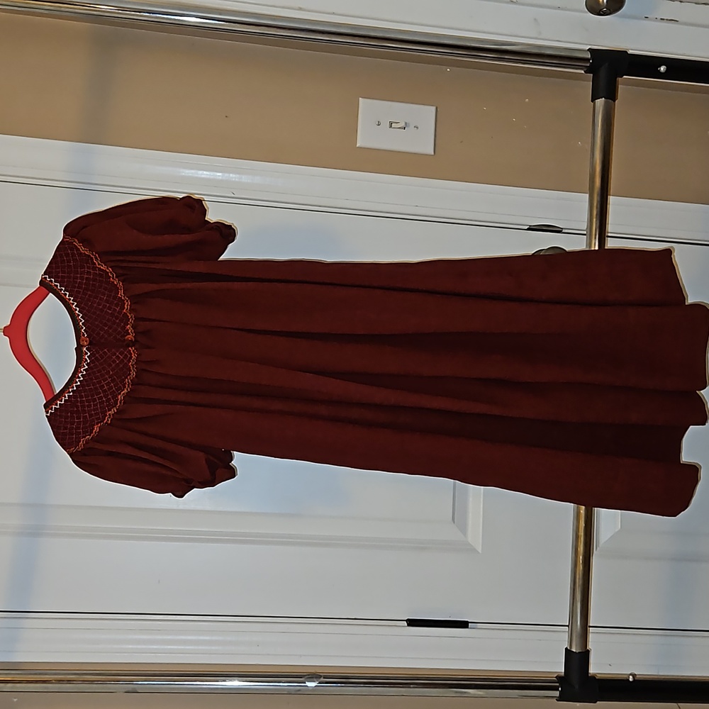 Dress - Picture 4 of 4